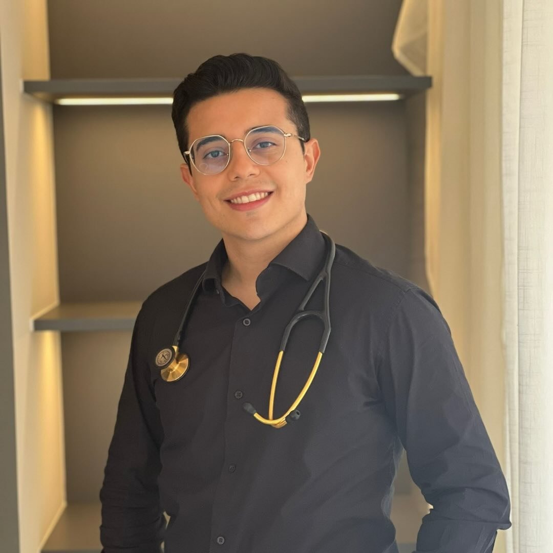 Dr. João Marcelo Amaro, médico tricologista